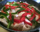Foto del paso 1 de la receta: Pollo con verduras salteadas 🥕🌽🐔