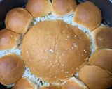 A picture of step 7 of Cheesy garlic buns.