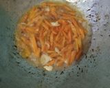 Foto langkah ke 3 dari resep Cah sawi putih wortel telur.