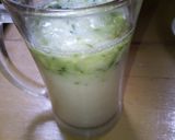 Foto langkah ke 1 dari resep Es timun dan tomat susu.