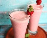 Foto langkah ke 4 dari resep Milky Shake Strawberry.