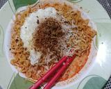 Foto langkah ke 4 dari resep 18. Mie Goreng Pedas.