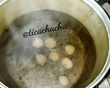 Foto langkah ke 8 dari resep Bakso Gurih-Kenyal Tanpa Pengenyal + Tips Tanpa Food Processor.