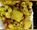 मिक्स सब्जी़ (mix sabzi recipe in Hindi) रेसिपी चरण 8 फोटो