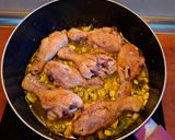 Foto del paso 3 de la receta: Pollo con verduras y arroz