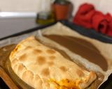 Foto del paso 5 de la receta Calzone relleno de atún, anchoas y mozzarella