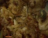 A picture of step 4 of Cabbage Chicken.
