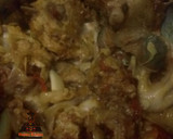 A picture of step 4 of Cabbage Chicken.
