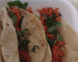 Foto del paso 4 de la receta: Tacos sencillos de longaniza😋😋