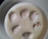 A picture of step 3 of Dahi vada.