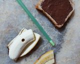 Une image de l'étape 2 de Tartine chocolat banane fantôme 👻.