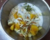 A picture of step 2 of Yogurt fruit salad.
