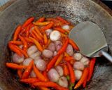 Foto langkah ke 2 dari resep Sambal bawang.