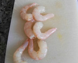 Foto del paso 1 de la receta: Judías negras con mango y ceviche de gambas