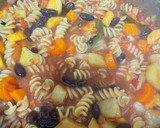 Foto del paso 5 de la receta: Guiso de fideos vegano