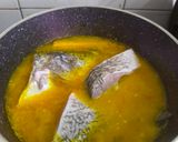 Gambar langkah 4 resipi Kengsom Siakap Ala Thai.