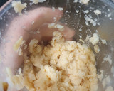 Foto del paso 5 de la receta: Buñuelos de merluza y langostinos