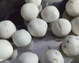A picture of step 4 of Coconut Balls.