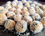Foto del paso 6 de la receta: Trufas bolitas de tigre, bocaditos dulces veganos