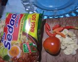 Foto langkah ke 1 dari resep Mie soto apaadanya.