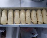 Foto langkah ke 7 dari resep Roti Sobek.