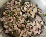 A picture of step 2 of Aloo Parwal 🥗🥗.