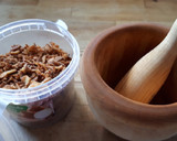 Foto del paso 2 de la receta: 73. Muslitos asados