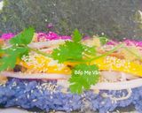 Hình bước làm 3 của món Cơm cuộn sắc màu