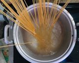 Foto langkah ke 2 dari resep Spaghetti oglio olio tuna.