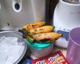 Foto langkah ke 1 dari resep Ess Pisang Coklat.