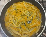 Foto del passaggio 11 della ricetta Scorze d’arancia candite🍊