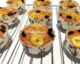 Foto langkah ke 4 dari resep Banana Muffin.