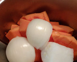 Foto del paso 1 de la receta: Crema de calabaza con tomate frito con Thermomix