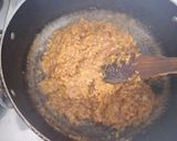 A picture of step 2 of Pav bhaji burgers.