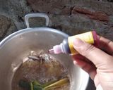 Foto langkah ke 2 dari resep Es Gula Khas Bali.