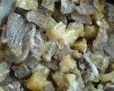 Foto langkah ke 6 dari resep Risol Mayo Daging dengan Nanas dan Keju Quickmelt.