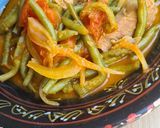 Une image de l'étape 6 de Loubia machtou / haricot vert en sauce avec oignon 🧅et tomate 🍅.