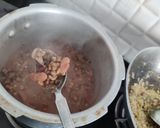 A picture of step 10 of Dal Makhni.