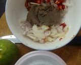 รูปขั้นตอนการทำที่ 1 ของ ยำกะปิ กะไก่ต้มเกลือ