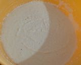 A picture of step 4 of Bread Rava Toast.