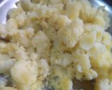 A picture of step 3 of PUNJABI SAMOSA(Aloo ka SAMOSA).