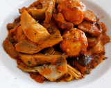 Foto del paso 11 de la receta: Guiso de albóndigas de caella, surtido de setas y alcachofas