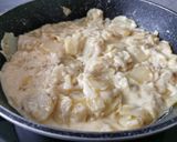 A picture of step 4 of Truffade Auvergnate.