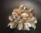 輕鬆做簡單吃-炒海瓜子的食譜步驟2照片