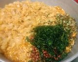 A picture of step 4 of Poha Namkeen.