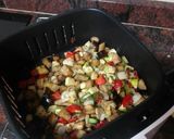 Foto del paso 3 de la receta: Menestra de verduras y setas en freidora de aire