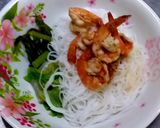 รูปขั้นตอนการทำที่ 5 ของ หมี่หุ้นต้มยำกุ้ง