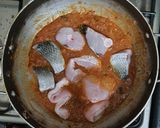 A picture of step 2 of Fish stew.