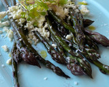 Foto del paso 3 de la receta: Espárragos violetas con queso feta