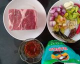 Foto langkah ke 1 dari resep Asem asem daging.